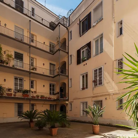Casa Maurizio - Charme Holidays דירה